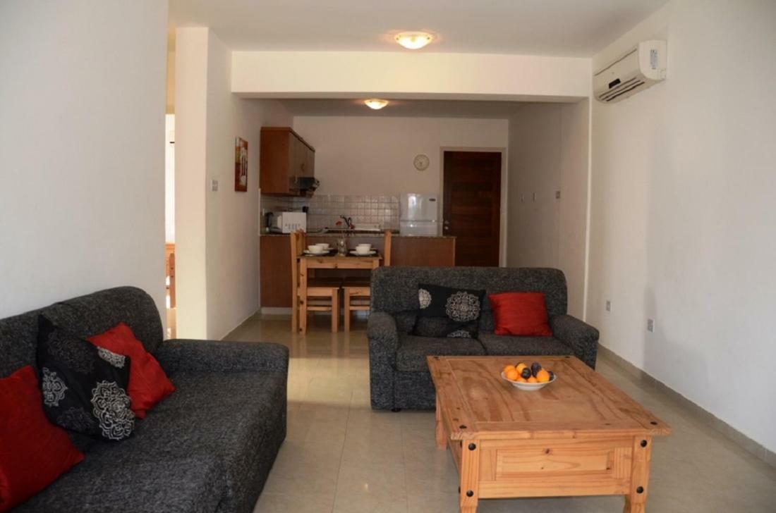 2 Bedroom Poolside Apartment E9 Pégeia Exteriör bild